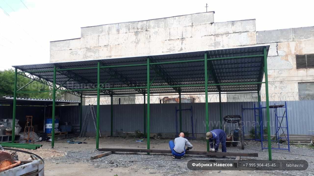 Навес из металлочерепицы 12 × 6 м